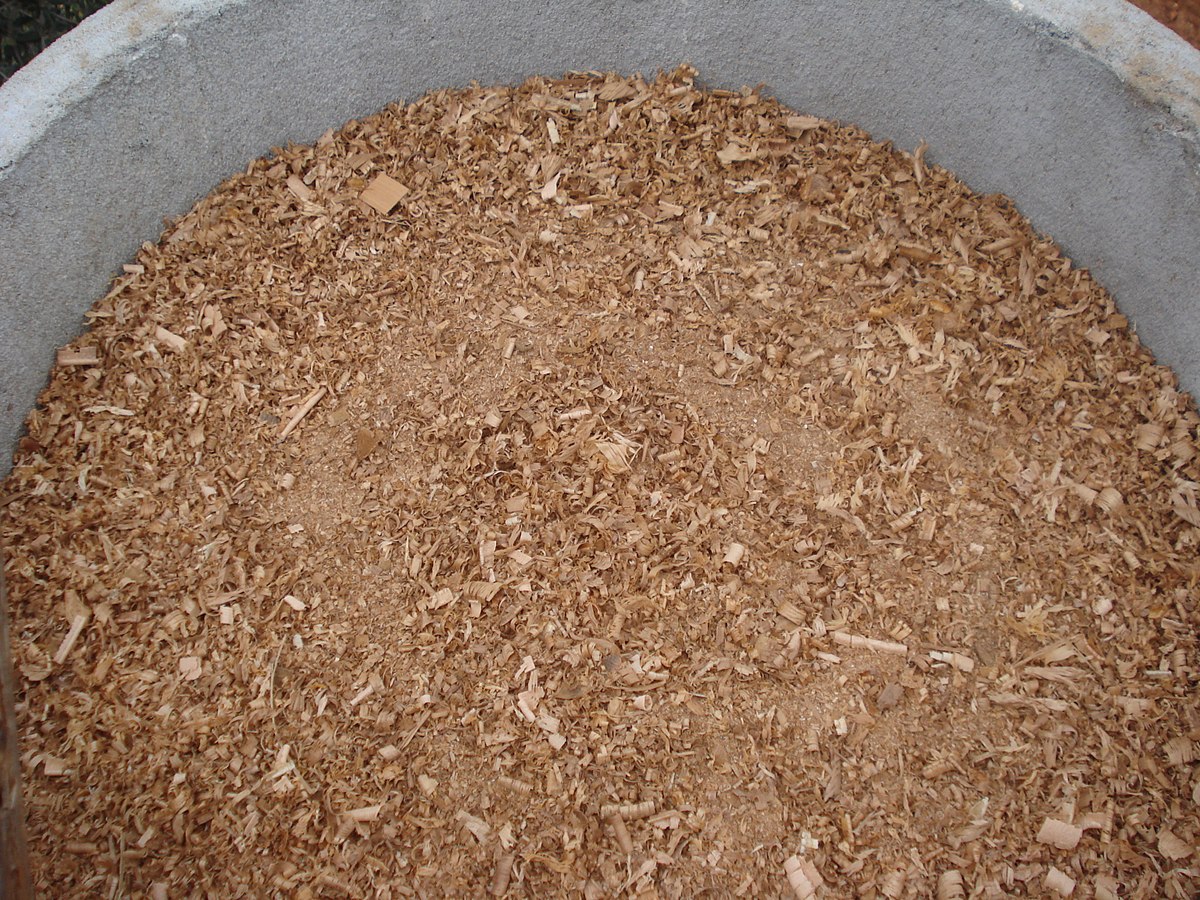 Image via Wikimedia
https://commons.wikimedia.org/wiki/File:Sawdust..jpg