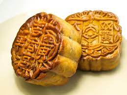 Mooncake Madness - A Review of Some Popular Mooncakes