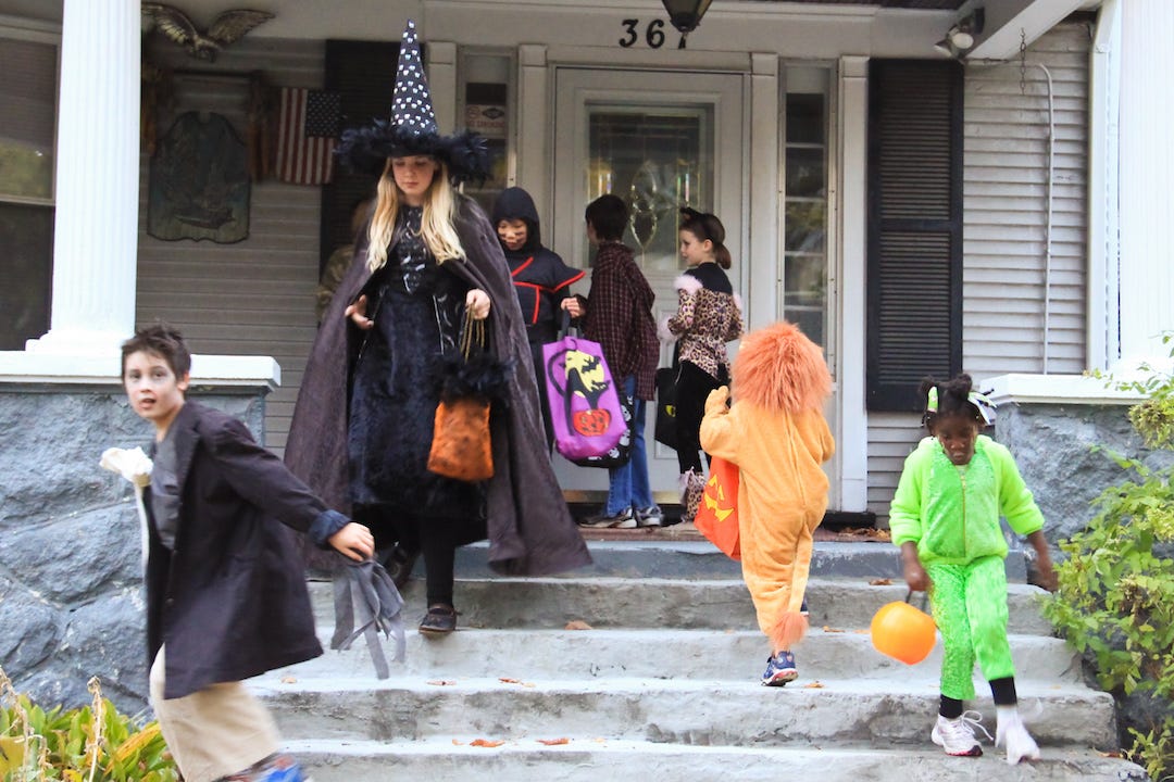 History+of+Trick-or-Treating